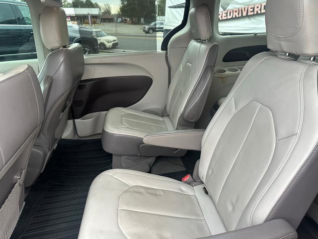 used 2018 Chrysler Pacifica car, priced at $16,775