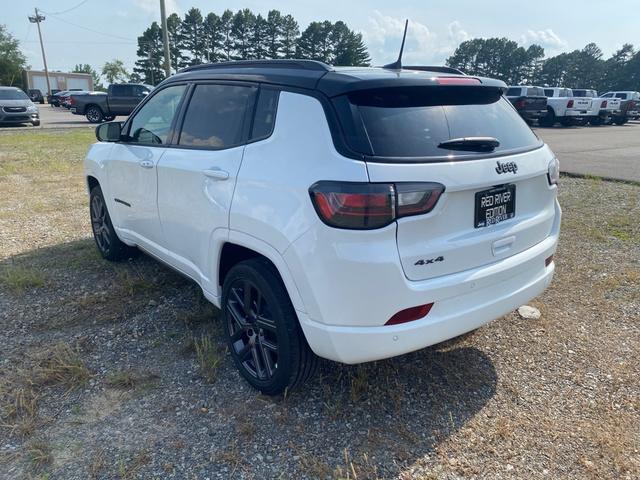 new 2025 Jeep Compass car, priced at $38,900