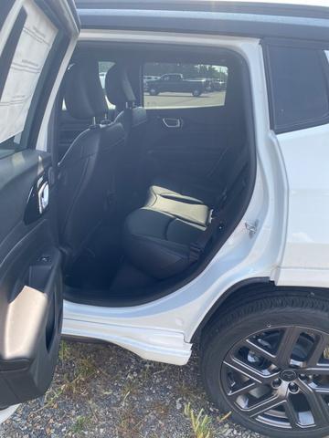 new 2025 Jeep Compass car, priced at $38,900