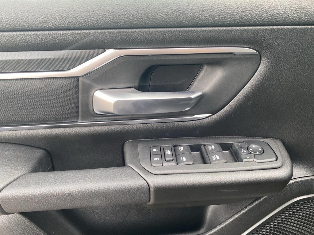 new 2025 Ram 1500 car, priced at $43,776