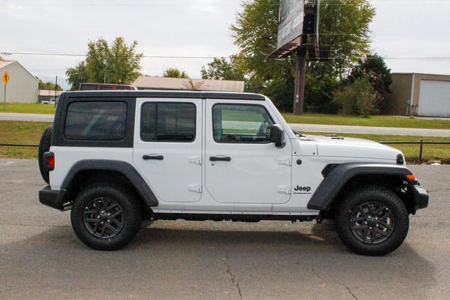 new 2025 Jeep Wrangler car, priced at $49,535