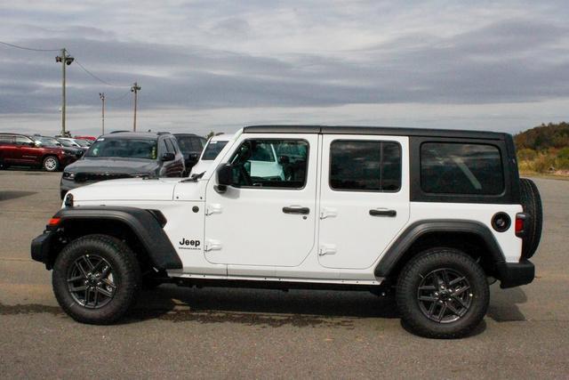 new 2025 Jeep Wrangler car, priced at $49,535