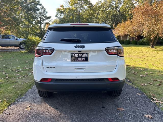 new 2025 Jeep Compass car, priced at $30,260