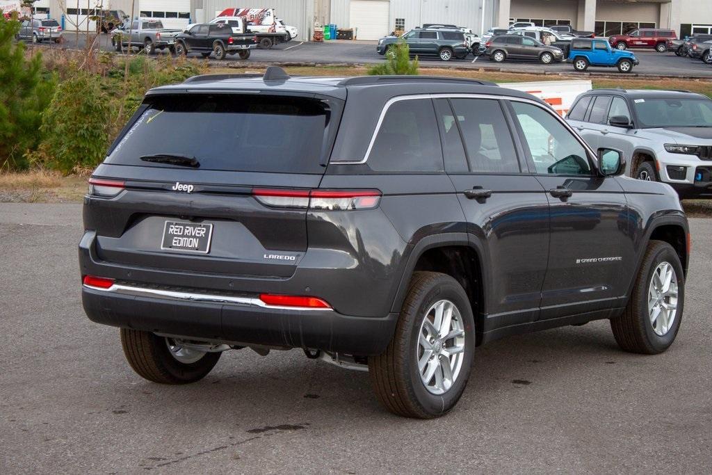 new 2025 Jeep Grand Cherokee car, priced at $38,675