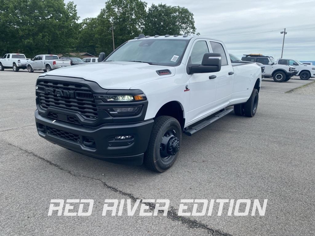 new 2025 Ram 3500 car, priced at $68,171