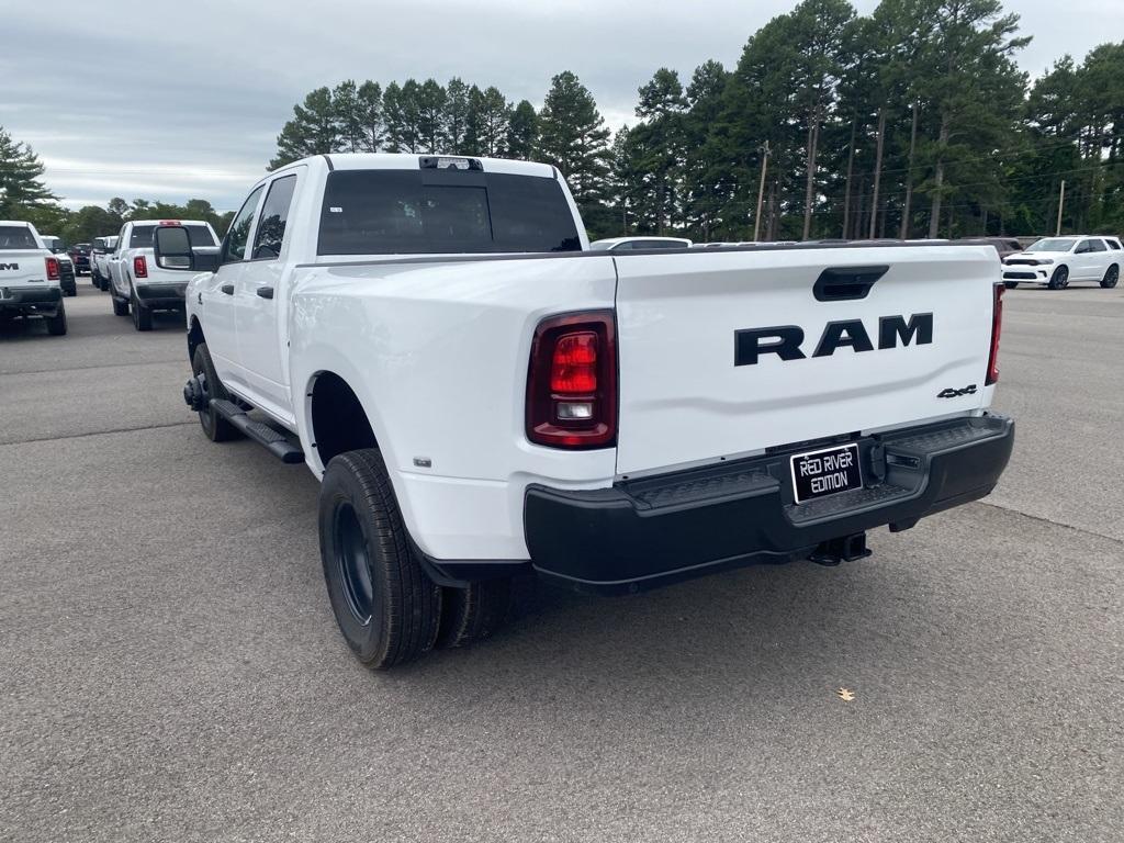 new 2025 Ram 3500 car, priced at $68,171