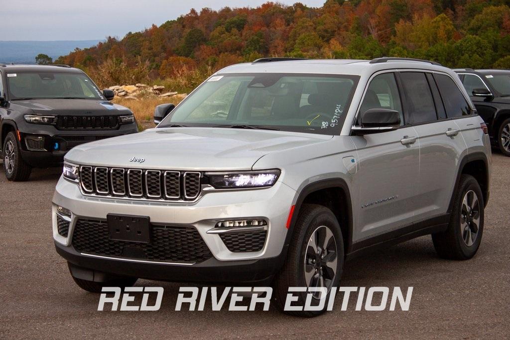 new 2024 Jeep Grand Cherokee 4xe car, priced at $43,880