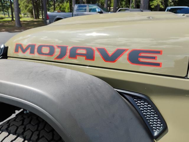 new 2025 Jeep Gladiator car, priced at $49,009