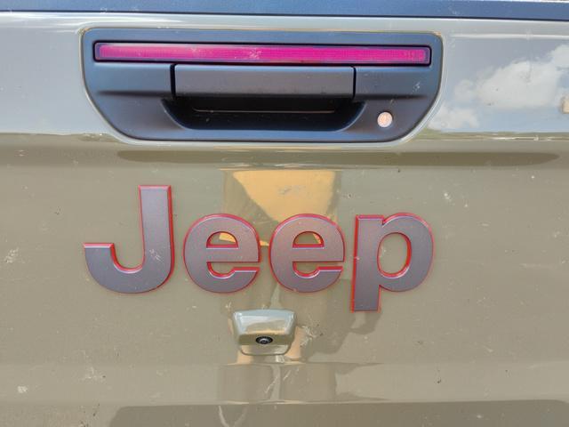 new 2025 Jeep Gladiator car, priced at $49,009