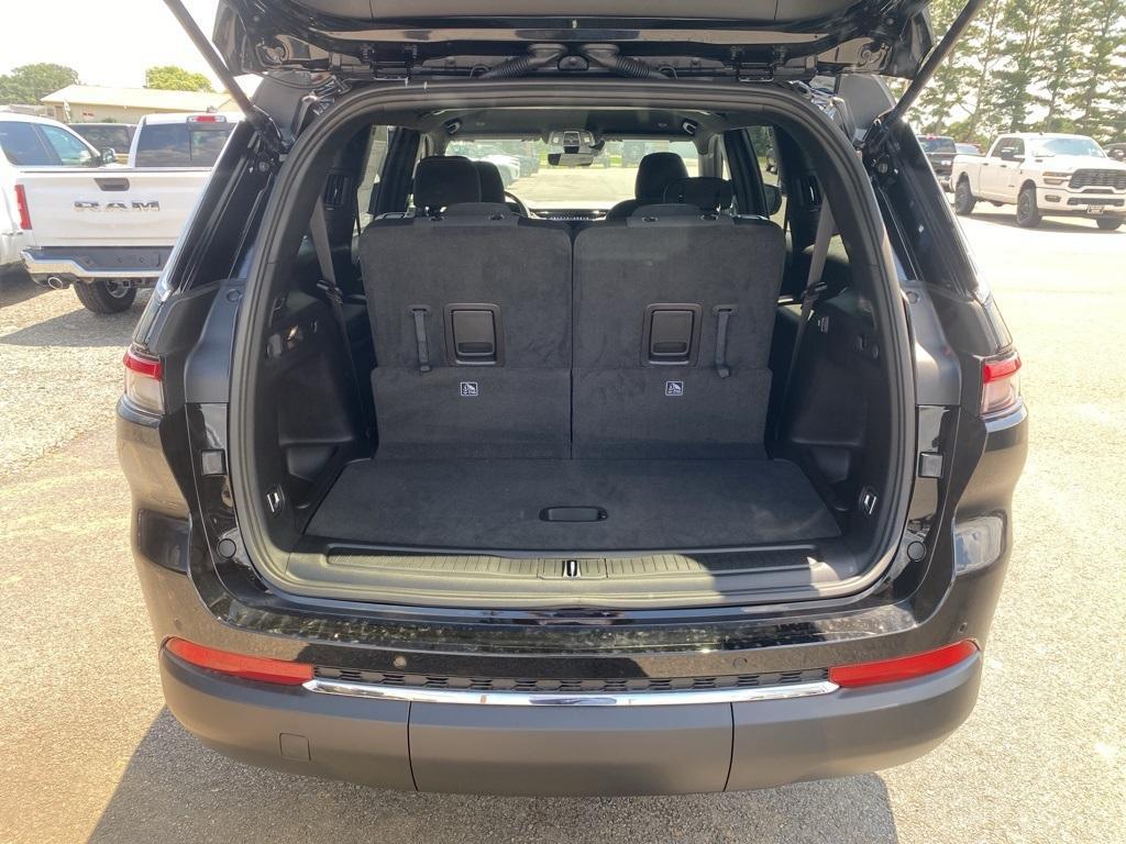new 2025 Jeep Grand Cherokee L car, priced at $42,943