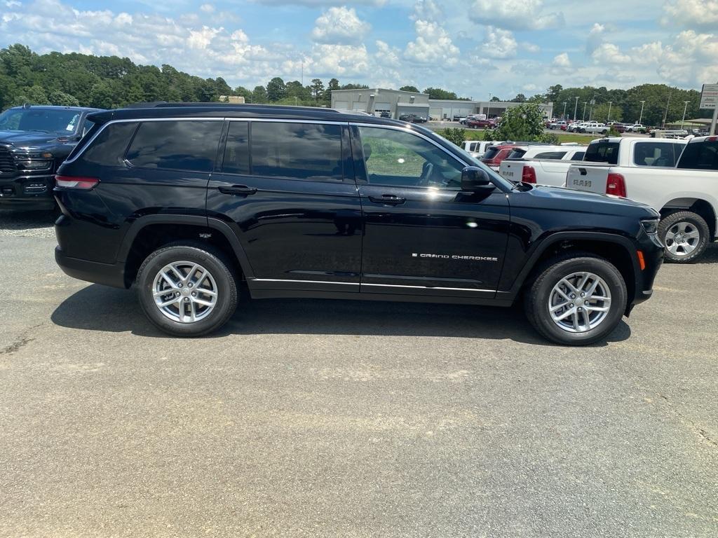 new 2025 Jeep Grand Cherokee L car, priced at $42,943
