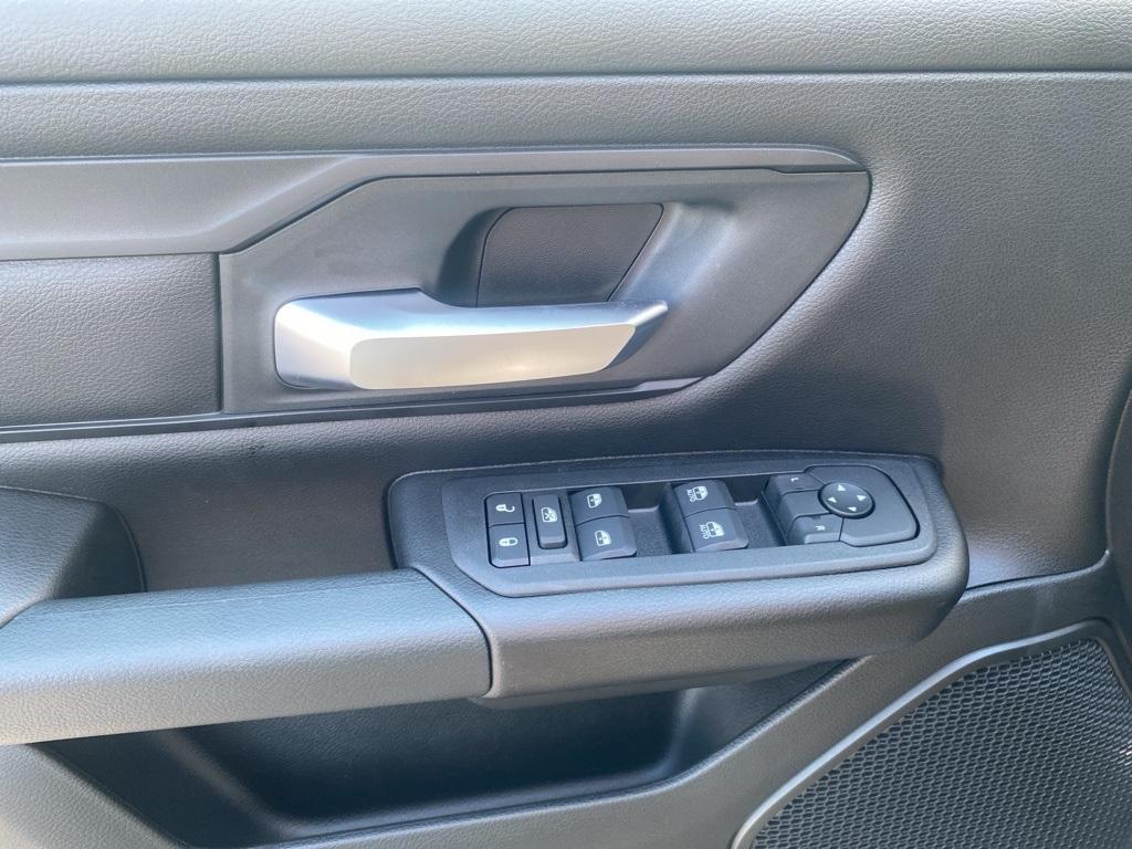 new 2025 Ram 1500 car, priced at $51,312