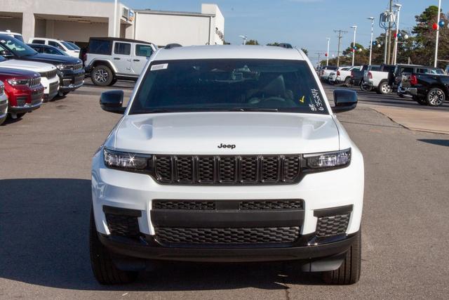 new 2025 Jeep Grand Cherokee L car, priced at $47,580