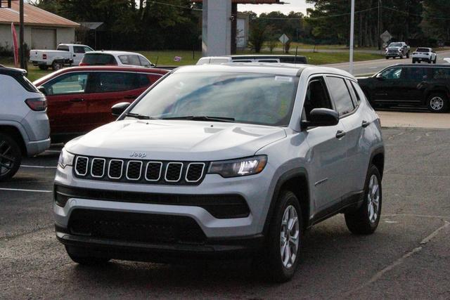 new 2025 Jeep Compass car, priced at $28,090