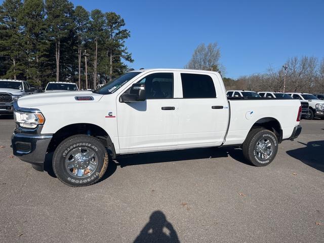 new 2024 Ram 2500 car, priced at $61,421