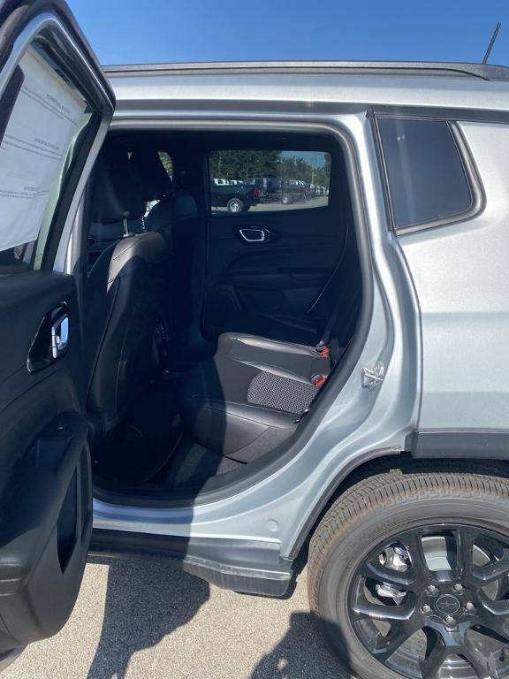 new 2025 Jeep Compass car, priced at $32,382
