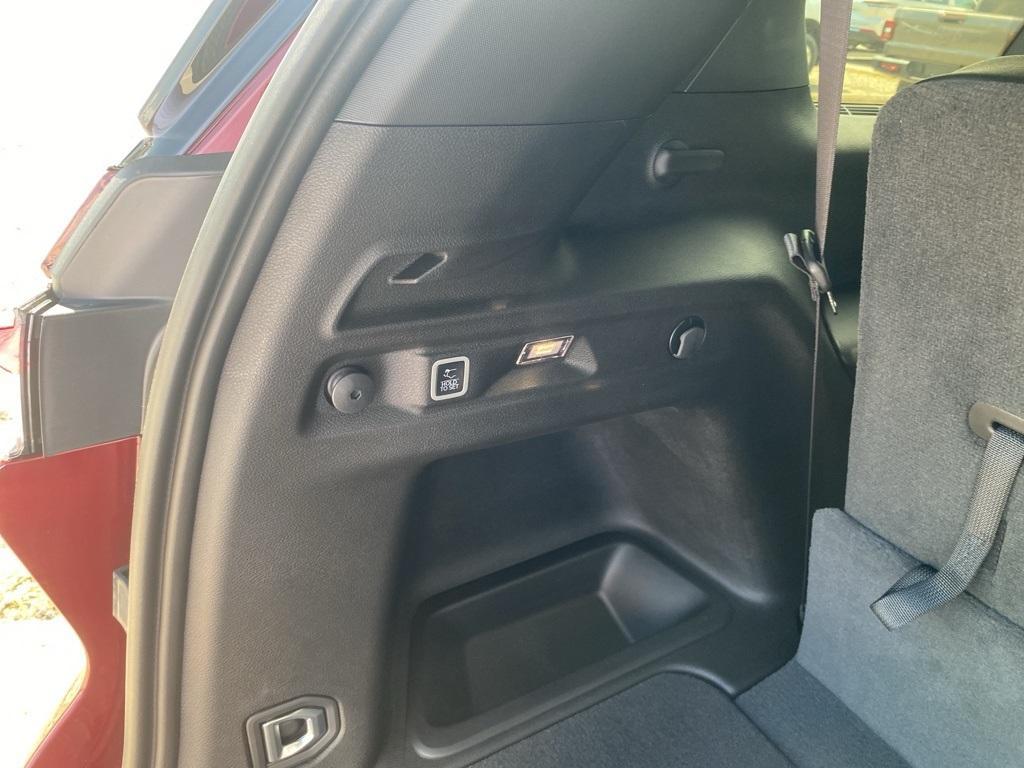 new 2025 Jeep Grand Cherokee L car, priced at $48,079