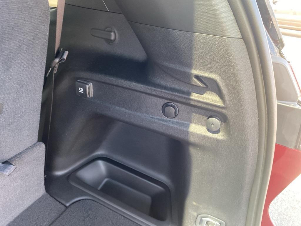 new 2025 Jeep Grand Cherokee L car, priced at $48,079