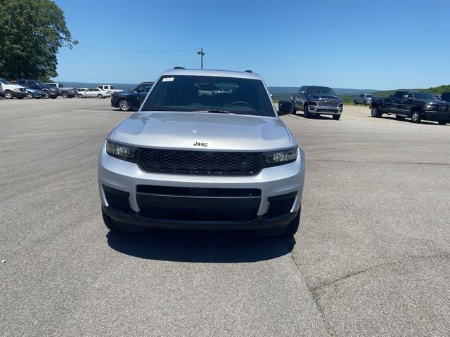 new 2025 Jeep Grand Cherokee L car, priced at $49,017