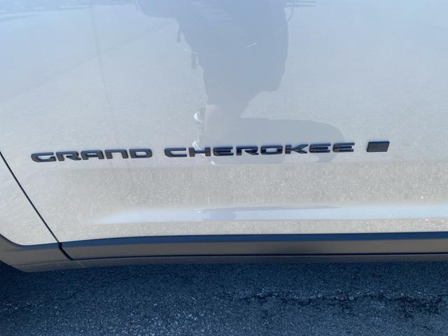 new 2025 Jeep Grand Cherokee L car, priced at $49,017