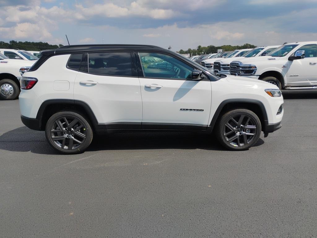 new 2026 Jeep Compass car, priced at $35,913