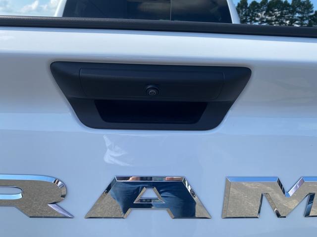 new 2025 Ram 1500 car, priced at $42,212