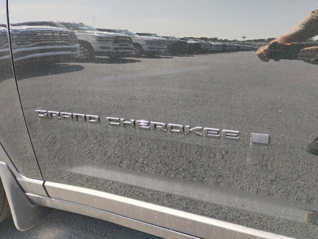 new 2025 Jeep Grand Cherokee car, priced at $51,218