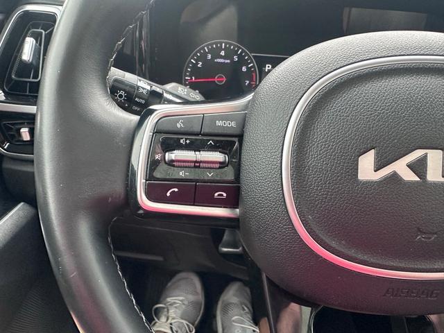 used 2022 Kia Sorento car, priced at $30,757