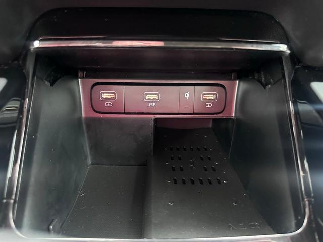 used 2022 Kia Sorento car, priced at $30,757