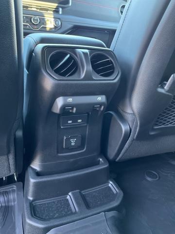 new 2025 Jeep Wrangler car, priced at $61,528