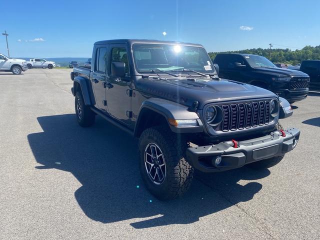 new 2025 Jeep Gladiator car, priced at $55,485