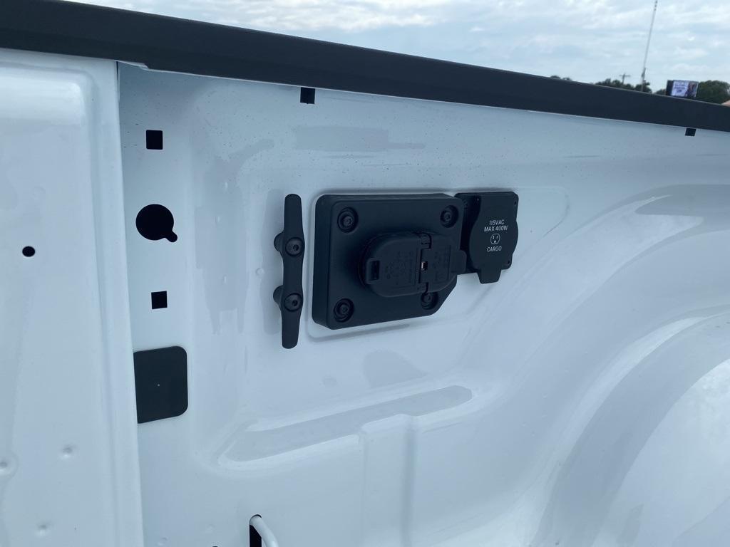 new 2025 Ram 2500 car, priced at $64,076