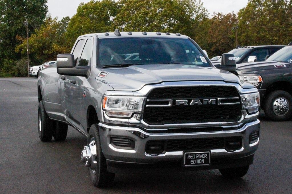 new 2024 Ram 3500 car, priced at $62,662