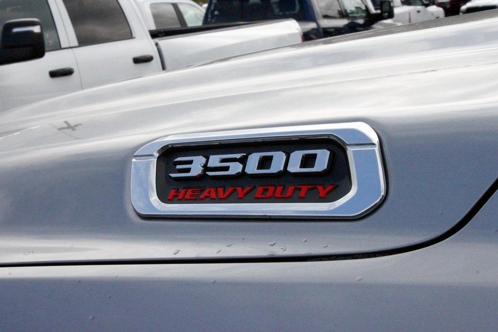 new 2024 Ram 3500 car, priced at $62,662