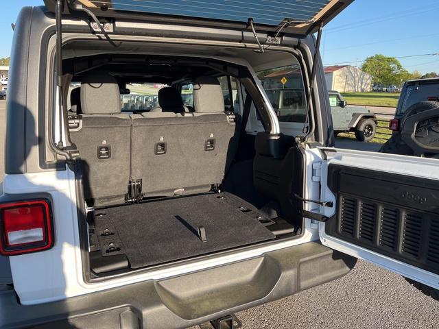 new 2025 Jeep Wrangler car, priced at $44,846