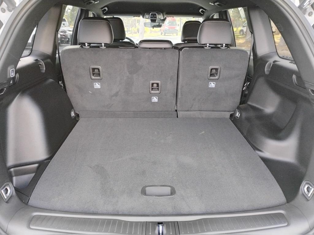 new 2025 Jeep Grand Cherokee car, priced at $46,607