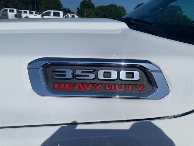 new 2025 Ram 3500 car, priced at $72,268