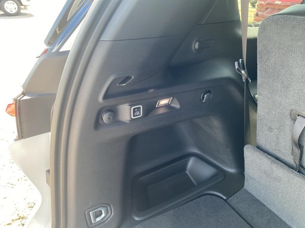 new 2025 Jeep Grand Cherokee L car, priced at $44,696