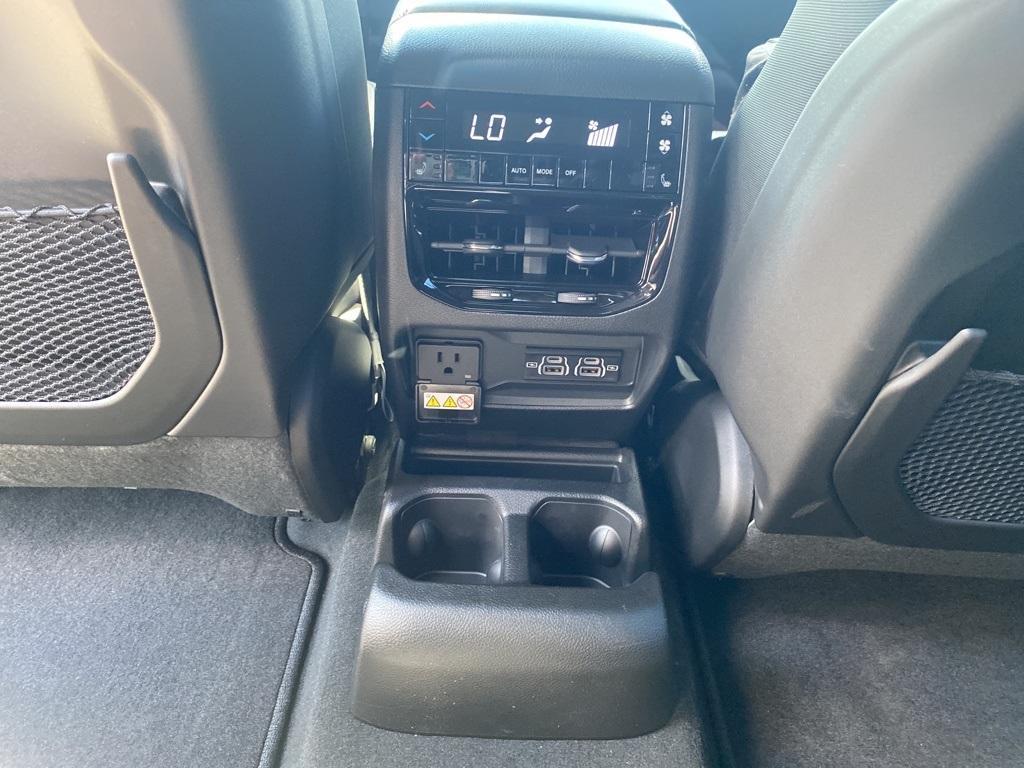 new 2025 Jeep Grand Cherokee L car, priced at $44,696