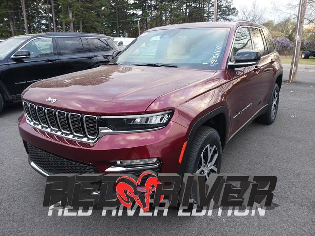 new 2024 Jeep Grand Cherokee car, priced at $45,650