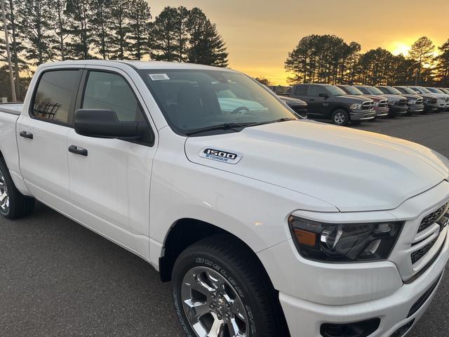 new 2024 Ram 1500 car, priced at $46,926