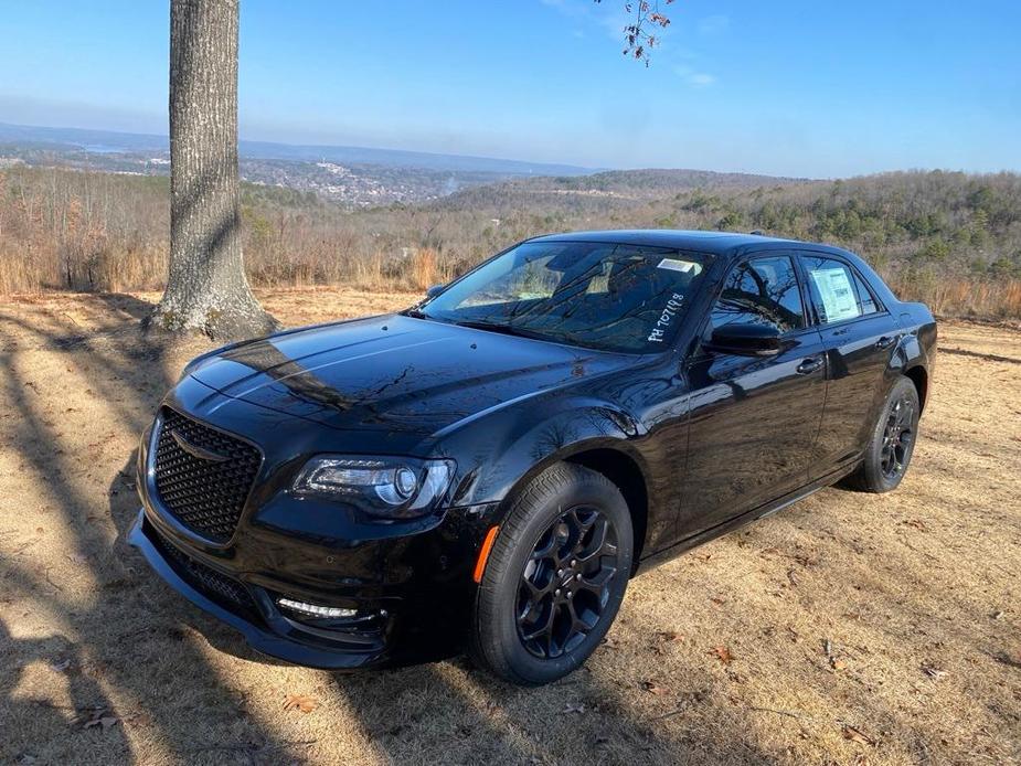 new 2023 Chrysler 300 car, priced at $39,140