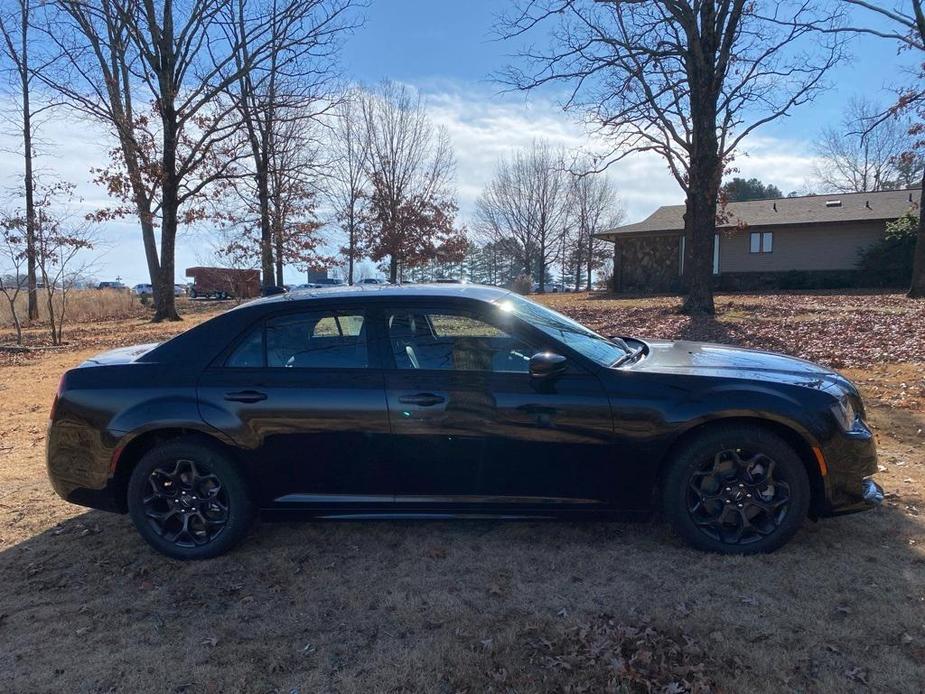 new 2023 Chrysler 300 car, priced at $39,140