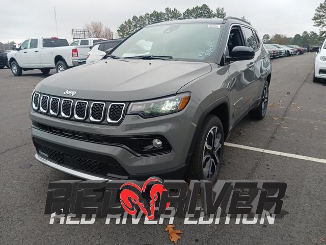 new 2024 Jeep Compass car, priced at $36,800