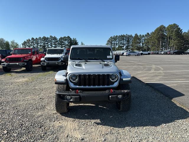 new 2024 Jeep Gladiator car, priced at $55,818