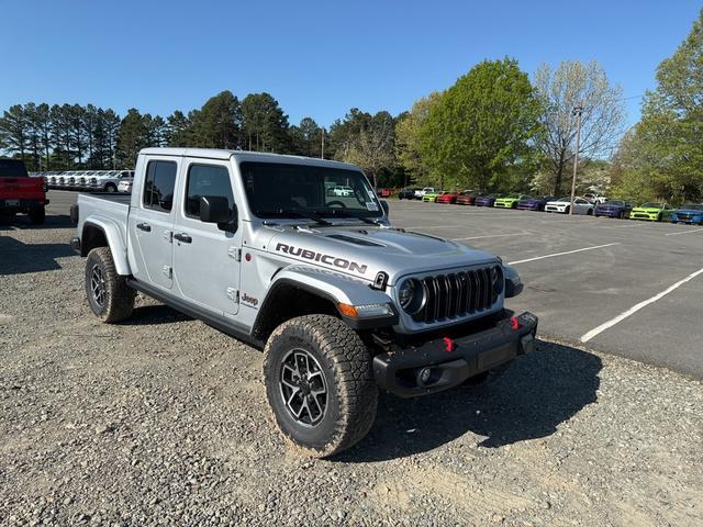 new 2024 Jeep Gladiator car, priced at $55,818