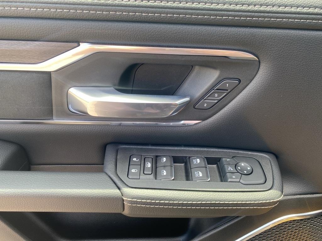 new 2025 Ram 1500 car, priced at $58,431