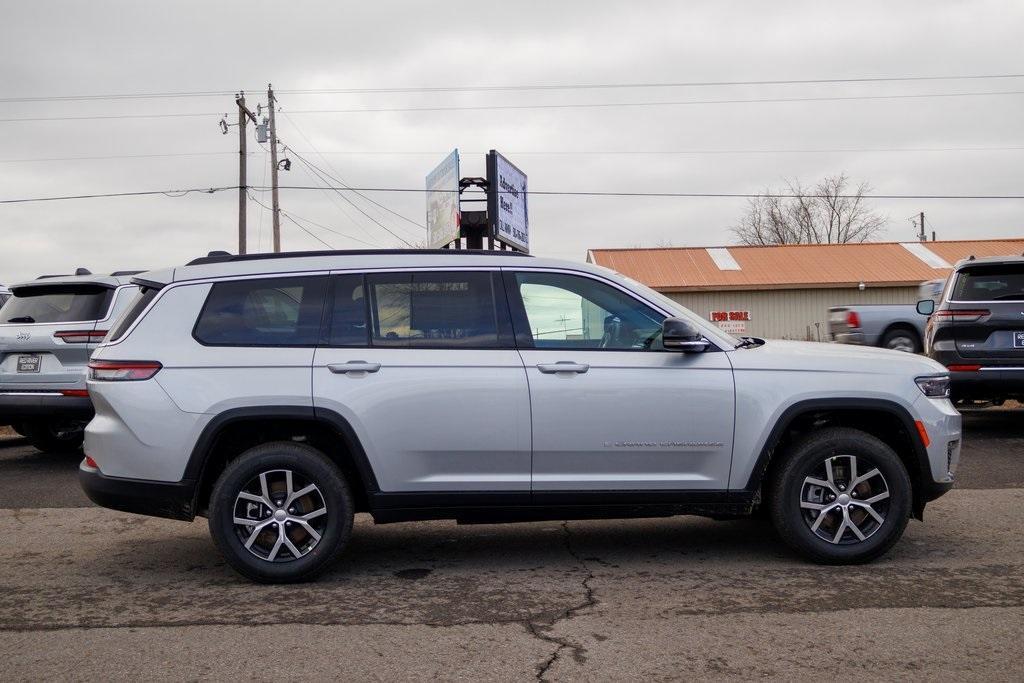 new 2025 Jeep Grand Cherokee L car, priced at $46,069