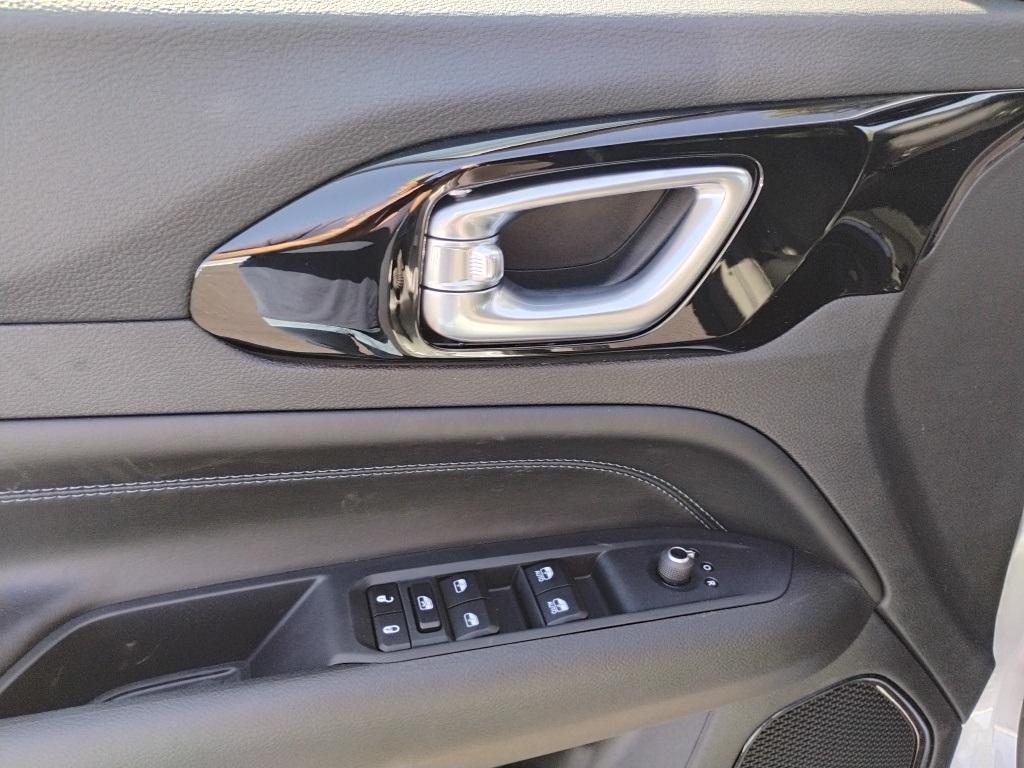 new 2026 Jeep Compass car, priced at $35,416