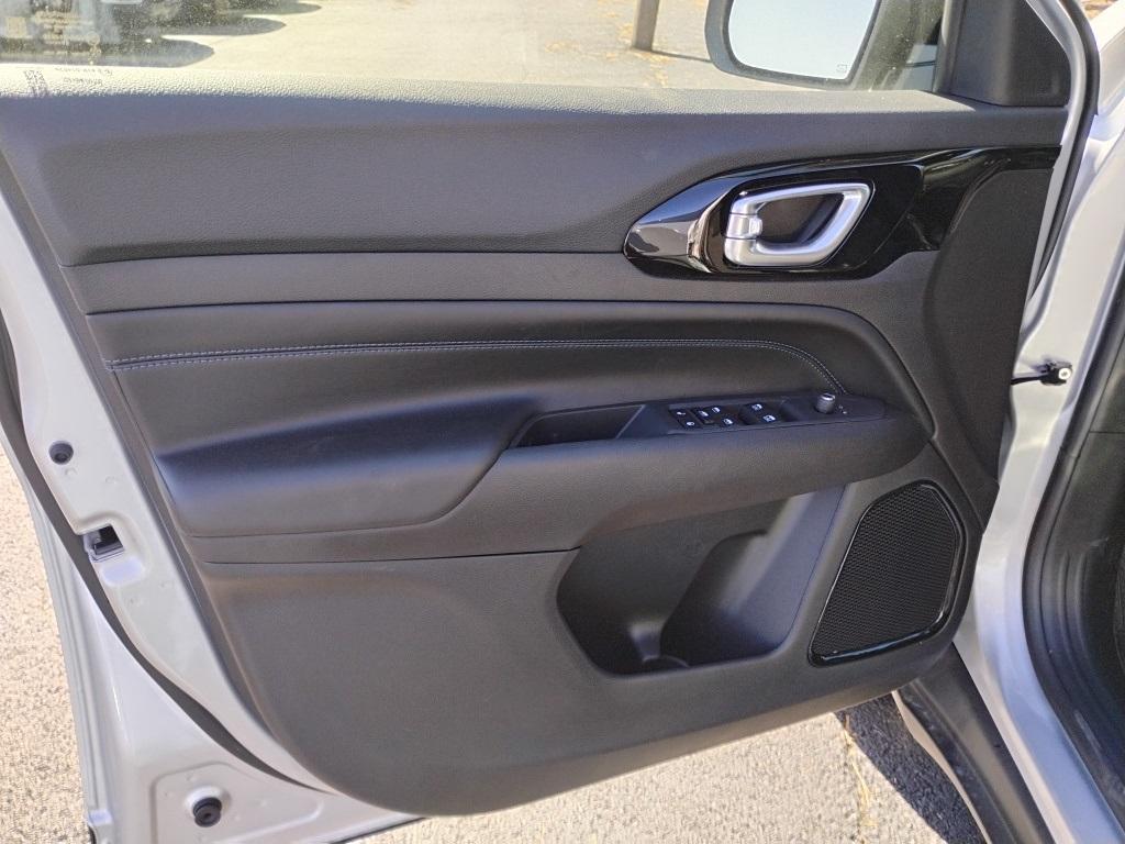 new 2026 Jeep Compass car, priced at $35,416